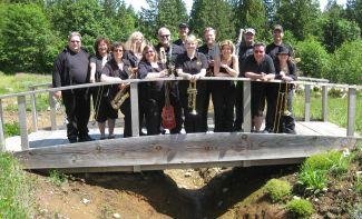 GE Jazz on bridge Golden Ears Jazz Band on the bridge for the Maple Ridge Garden Club Celebration 2012